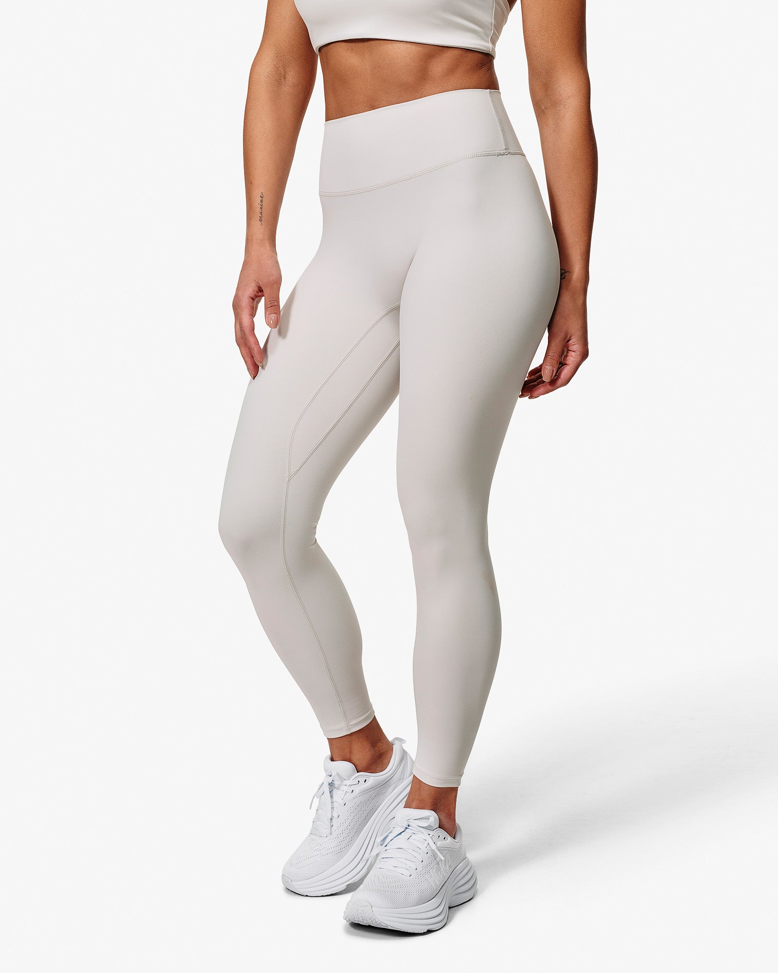 Essence Sia Leggings, White, From The Side.